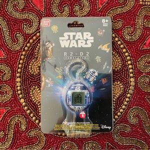 Star Wars R2-D2 Tamagotchi
